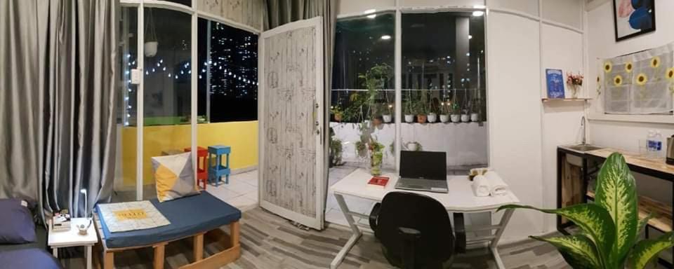 May House Binhthanh Hô Chi Minh-Ville Extérieur photo